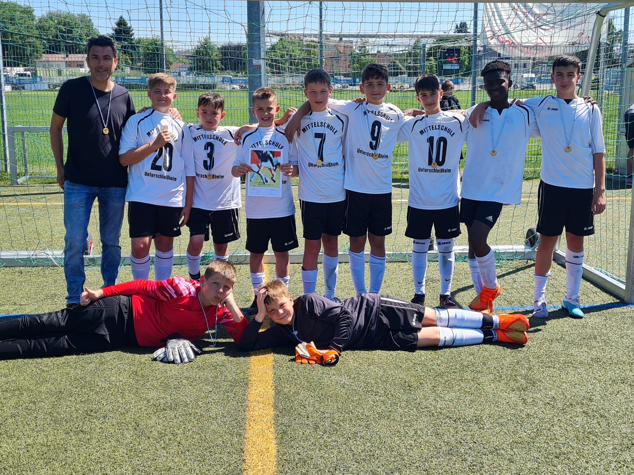 Ein Sommermärchen – Mittelschule Unterschleißheim ist 3. Bayerischer Meister im Fußball