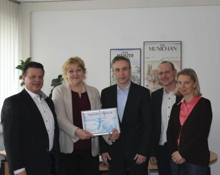 „Weihnachtswichteln“ bei der Firma Linde AG für einen guten Zweck
